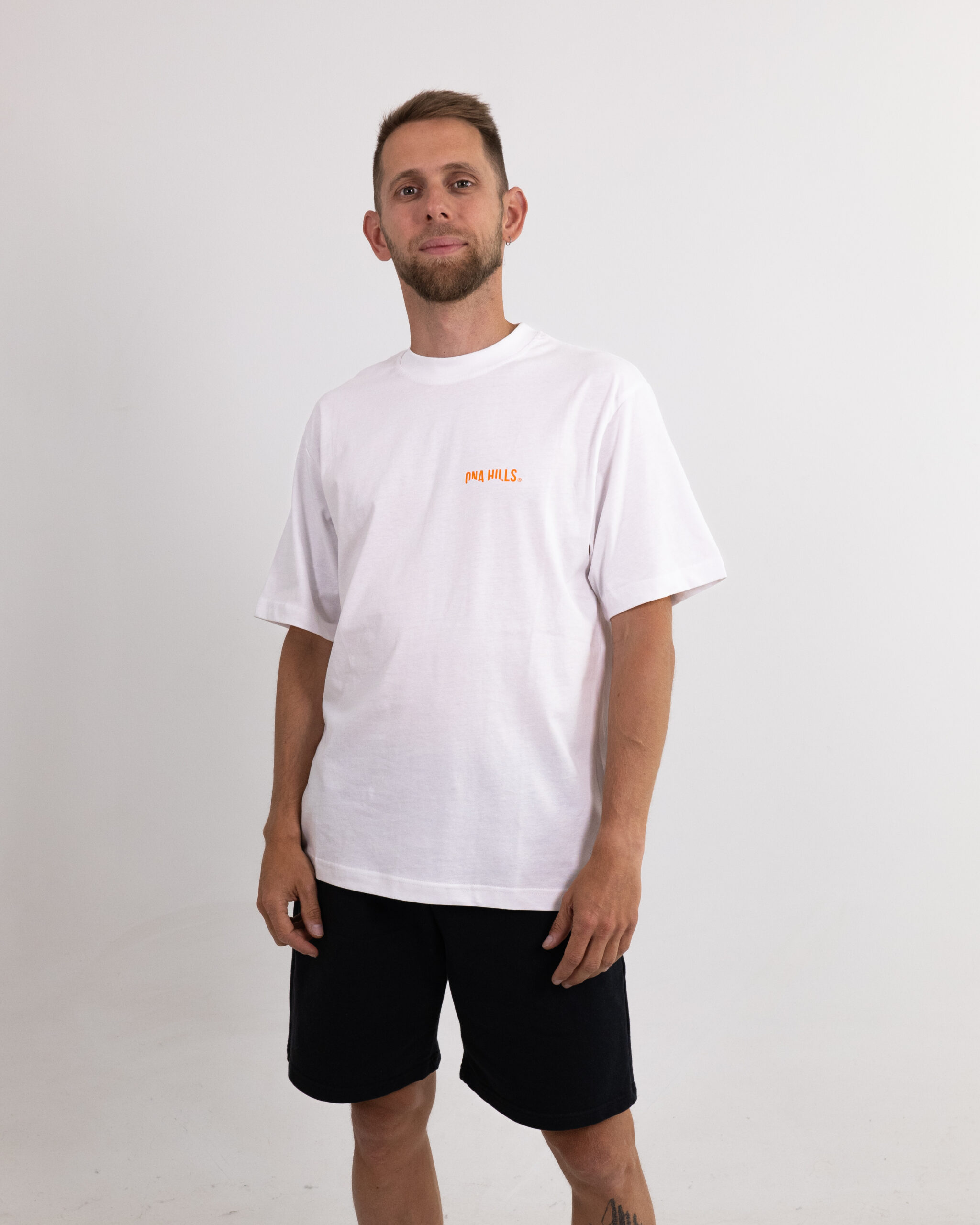 Camiseta Oversize Superheroes Run Hombre White 1 scaled