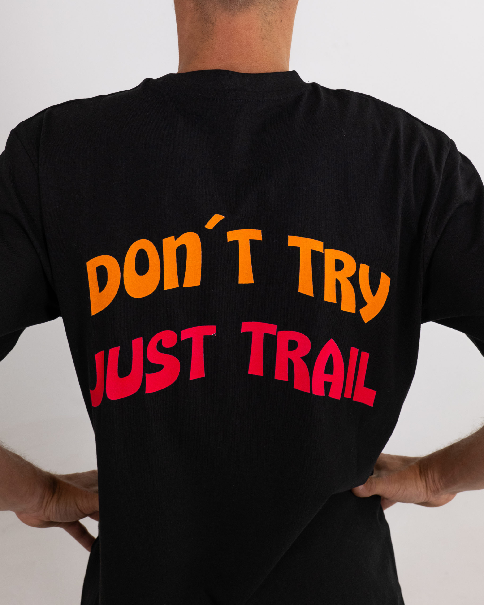 Camiseta Regular Just Trail Hombre Black 2 scaled