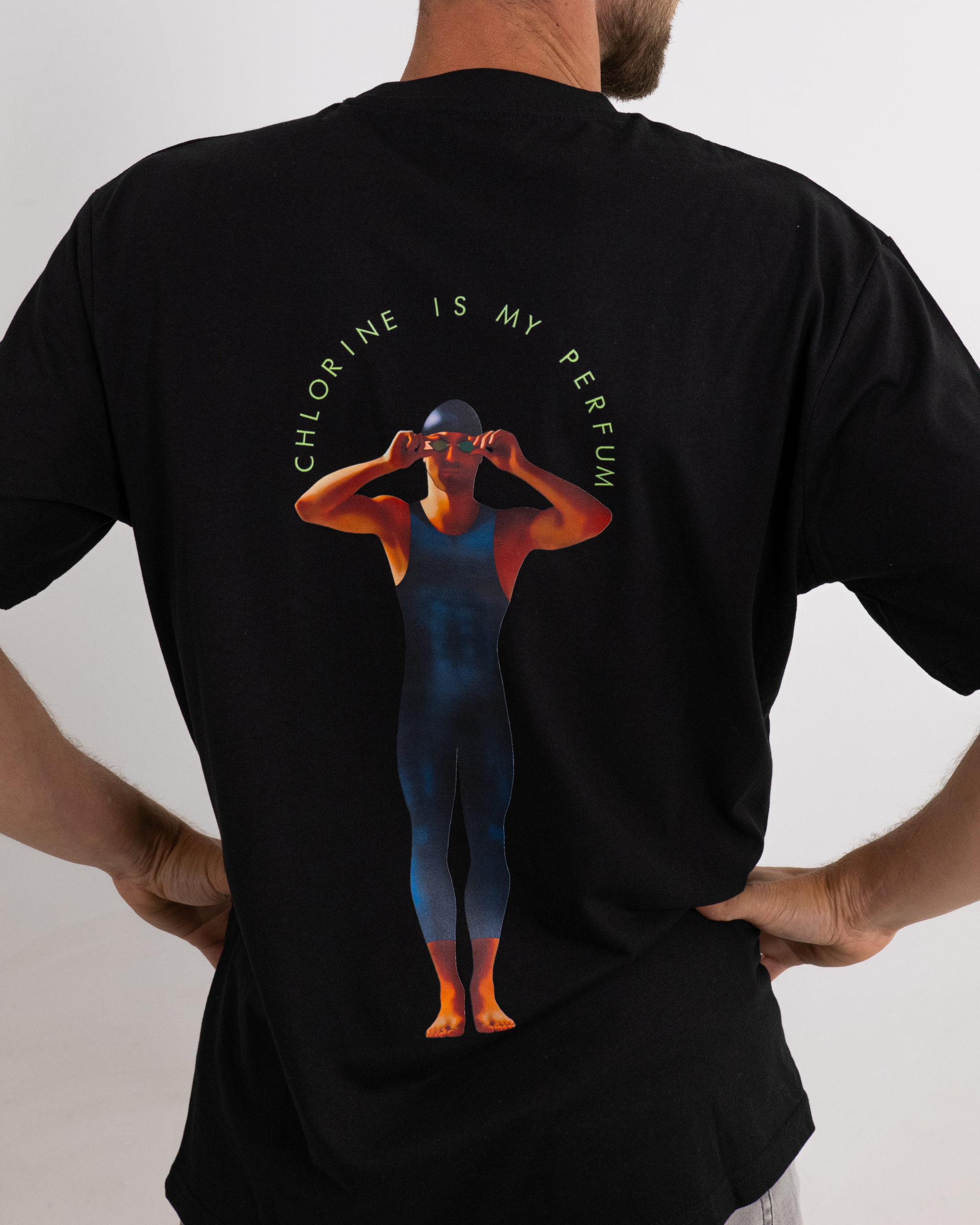 Camiseta Regular Perfum Chlorine Hombre Black 2 scaled