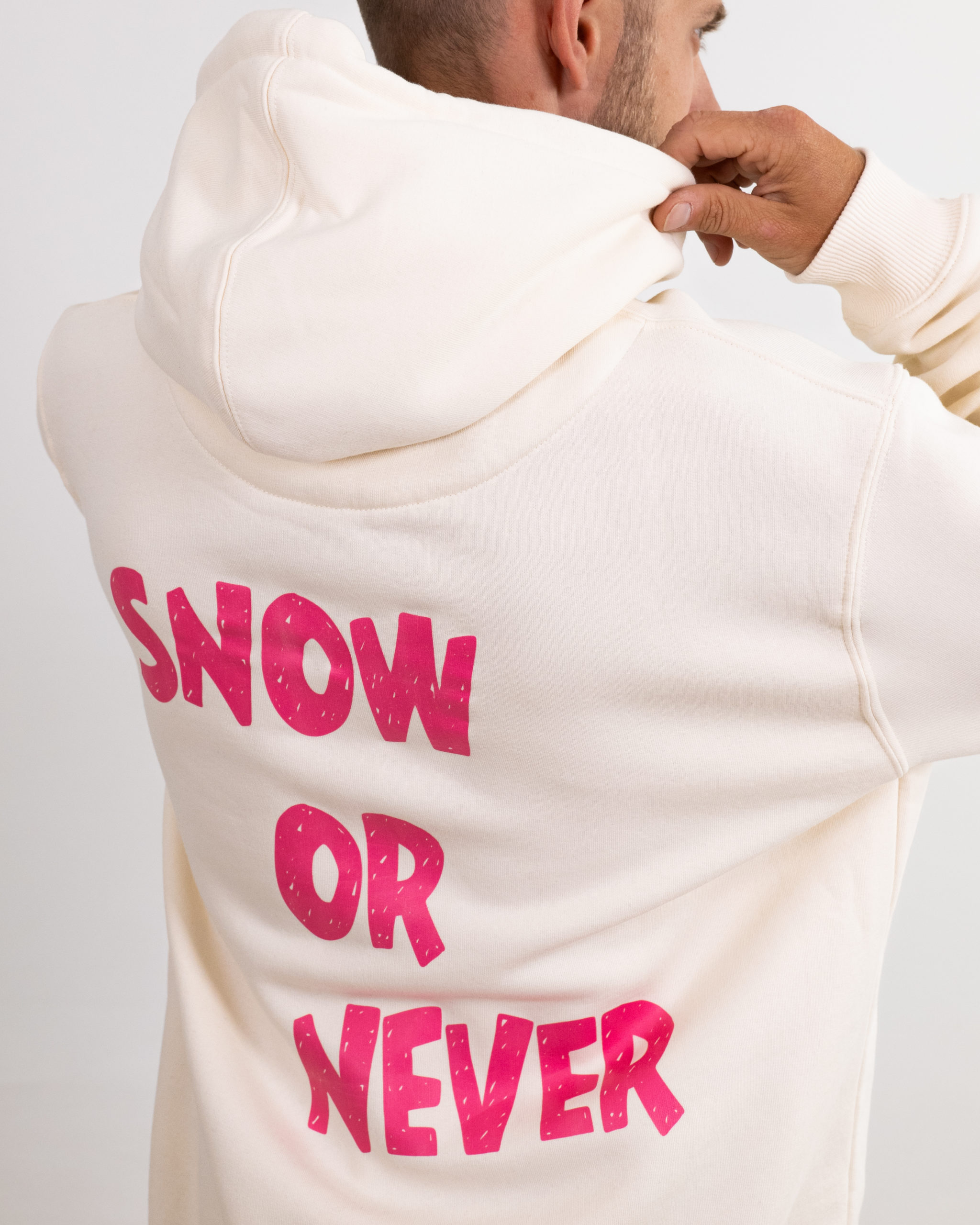 Hoodie Regular Snow Or Never Hombre Coconut 2 scaled